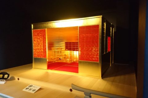 名護屋城博物館の黄金の茶室